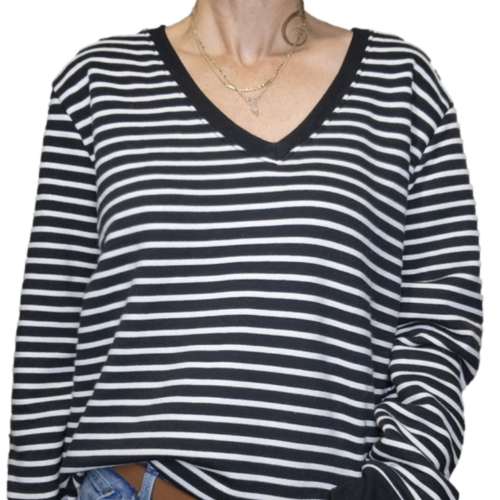 A New Day Black and White Striped Sweatshirt - Picture 3 of 10